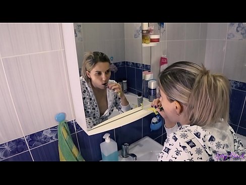 ❤️ פריצה עם צעירים בפיג'מה מסתיימים אוראלי בהצטיינות בתחת - לי שחור ❤ פורנו ב-iw.villagesexvideos.ru ❌